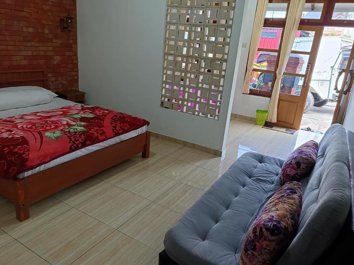Warung Rizka Lejlighed Ngadisari Eksteriør billede